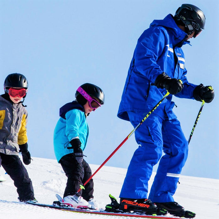 Private Skiing or snowboarding group lesson (7hours, 6 Pax) / Niseko