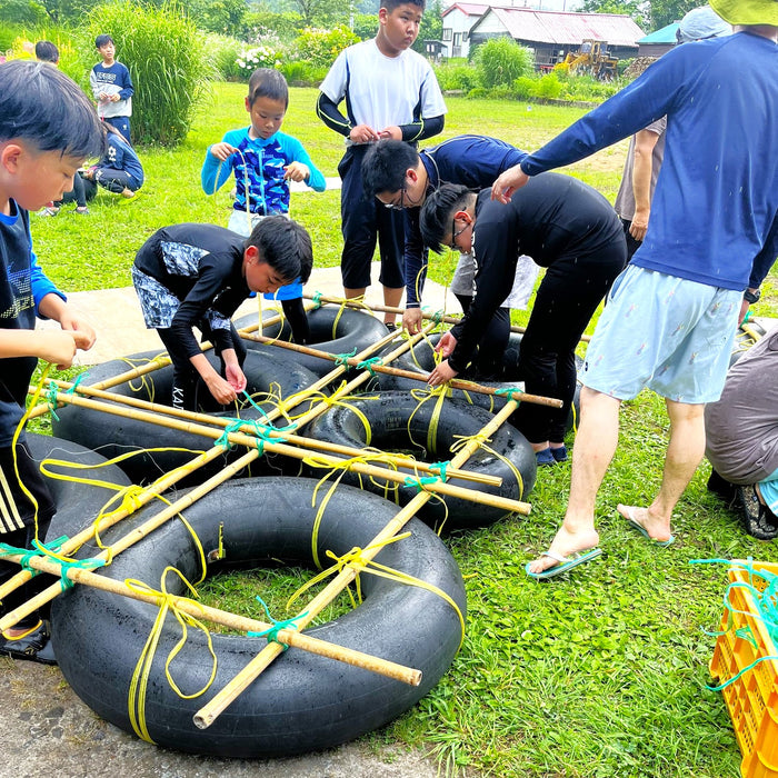 Raft building & Riding down Shiribetsu River  / Niseko