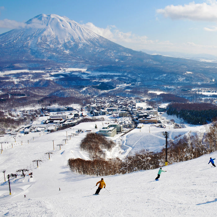 Rental of ski & snowboard / Niseko