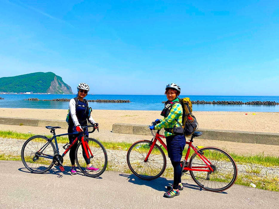 Cycle tour to enjoy the fruit road and the winery town / Otaru