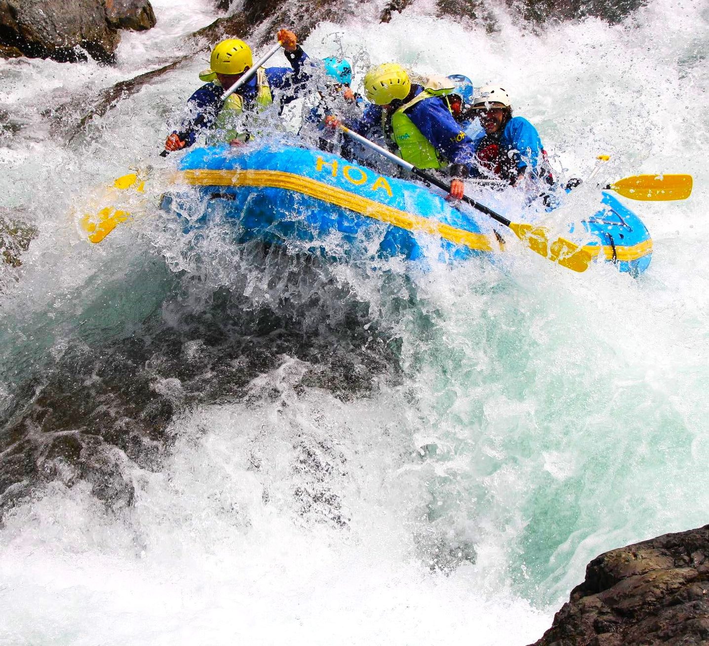 Rafting on the Mu river / Hidaka — Hokkaido Xpert Travel