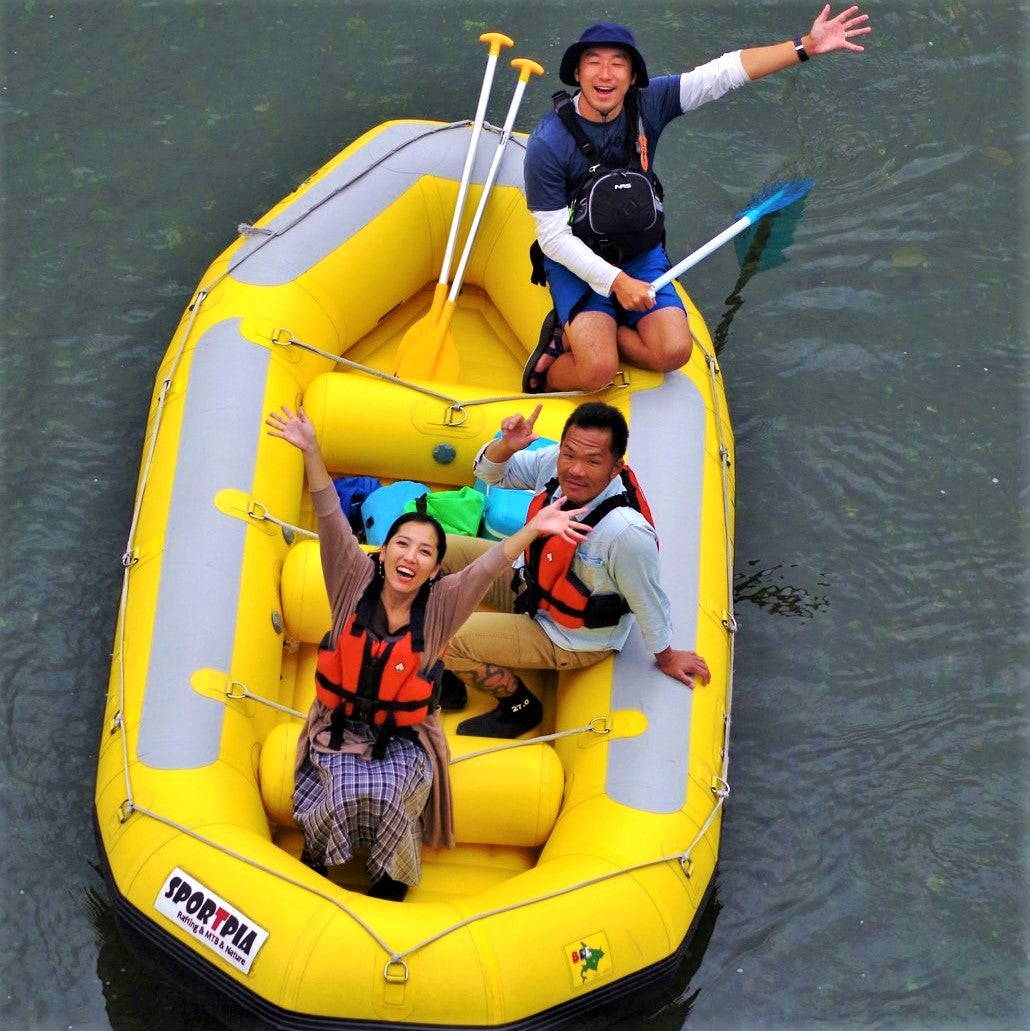 Private eco rafting on a chartered boat (morning) / Furano — Hokkaido ...